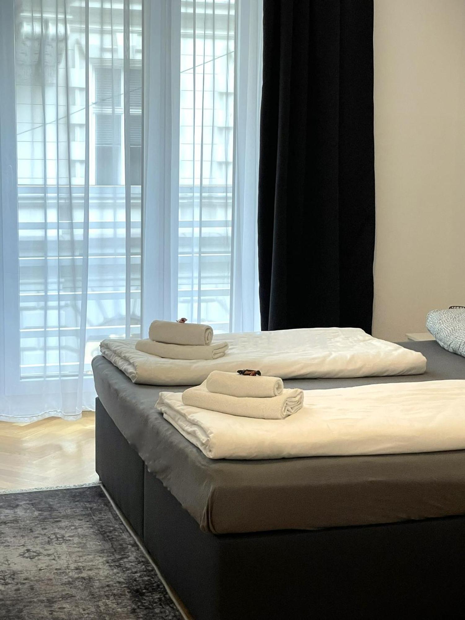 1St City La Opera Suites Wenen Kamer foto